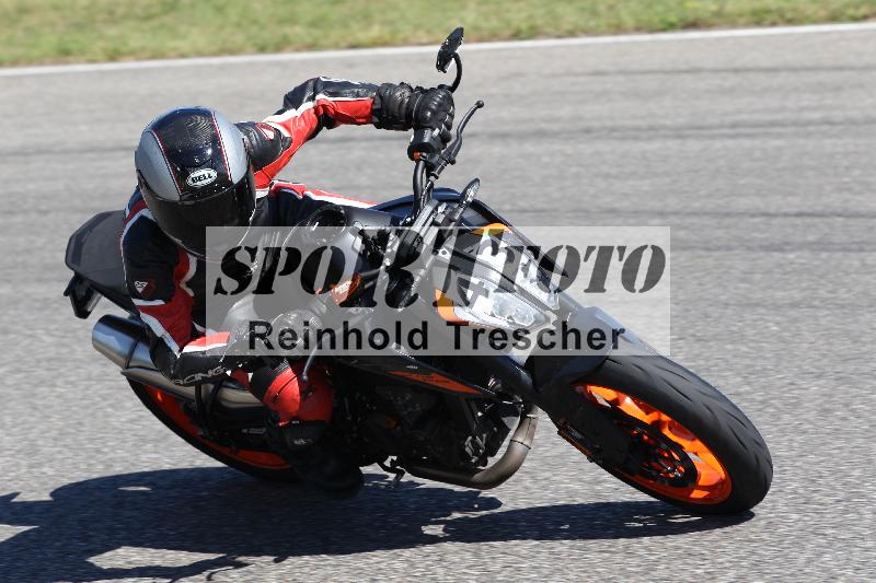 /Archiv-2025/48 25.08.2025 Cornu Master School ADR/gruen-vert/43